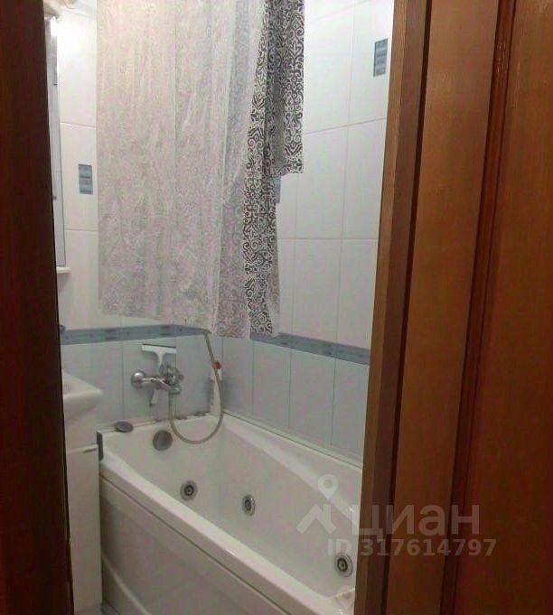 Аренда комнаты Тарусская улица, 8