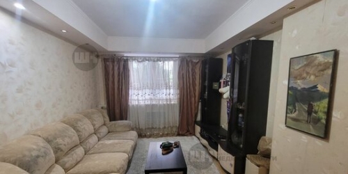 3-комн квартира 15-я линия,  д. 30