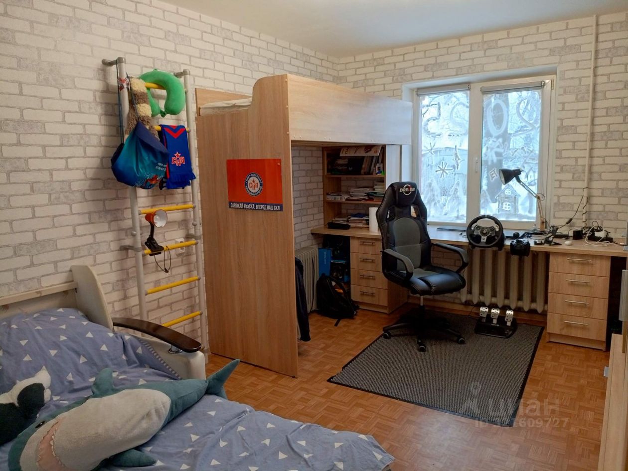 Продажа 2-комн квартиры на вторичном рынке Красное Село, Гатчинское шоссе, 60к2