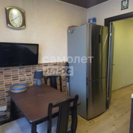 Продажа 2-комн квартиры на вторичном рынке Выборг, улица Гагарина,  д. 45