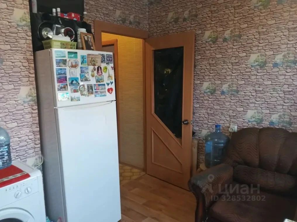 Продажа 1-комн квартиры на вторичном рынке Обухово пгт, улица Энтузиастов, 5