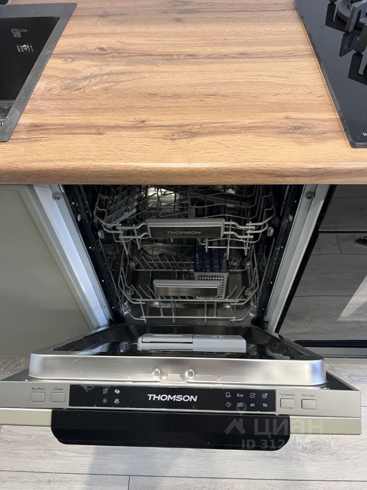 Продажа 2-комн квартиры на вторичном рынке Днепропетровская улица, 27к1