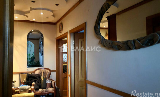 Продажа 2-комн квартиры на вторичном рынке Шереметьевская ул,  д. 27