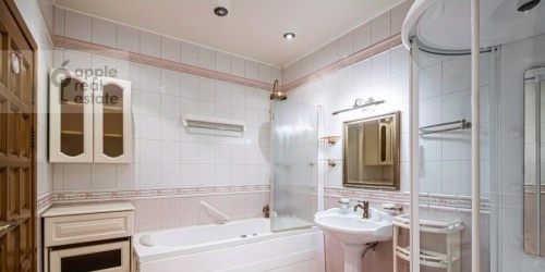 3-комн квартира Протопоповский пер,  д. 17,  к. 3