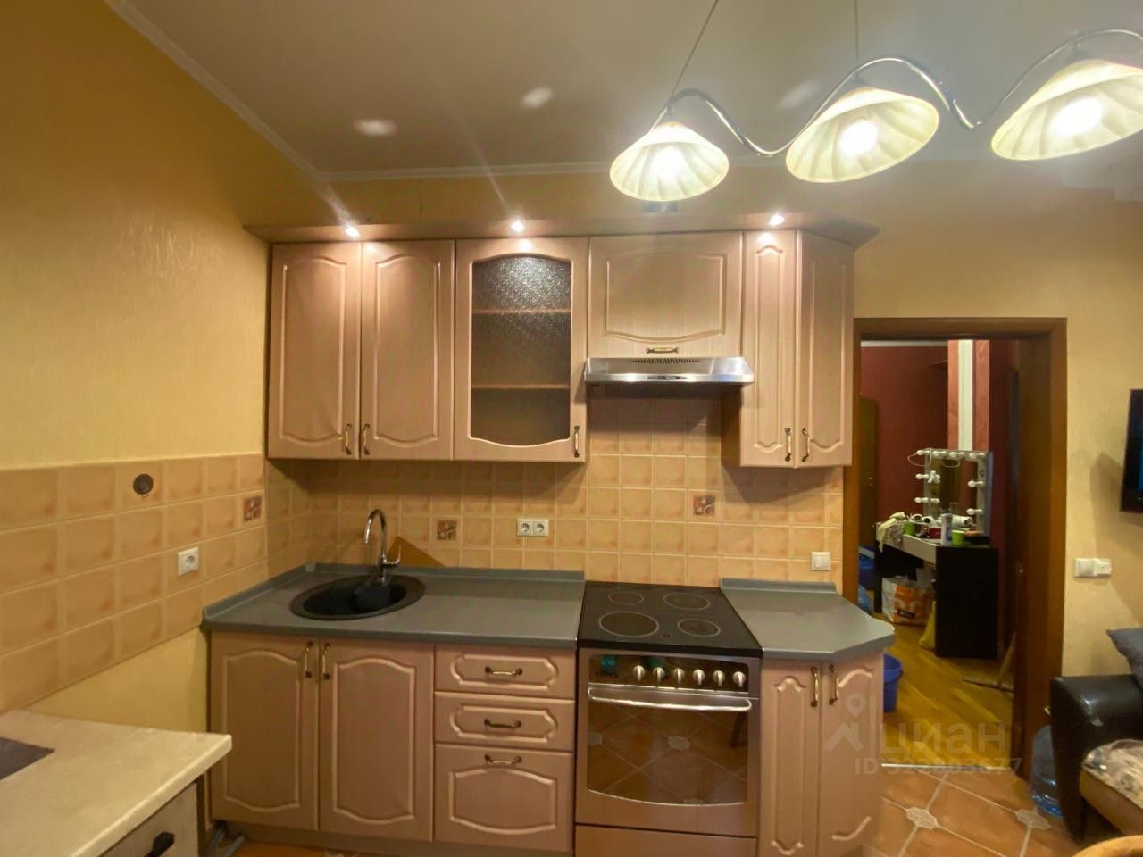 Аренда 1-комн квартиры на вторичном рынке Реутов, Юбилейный проспект, 2к1