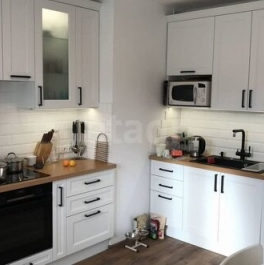 Продажа 4-комн квартиры на вторичном рынке ул Бестужевская,  д. 7,  к. 1