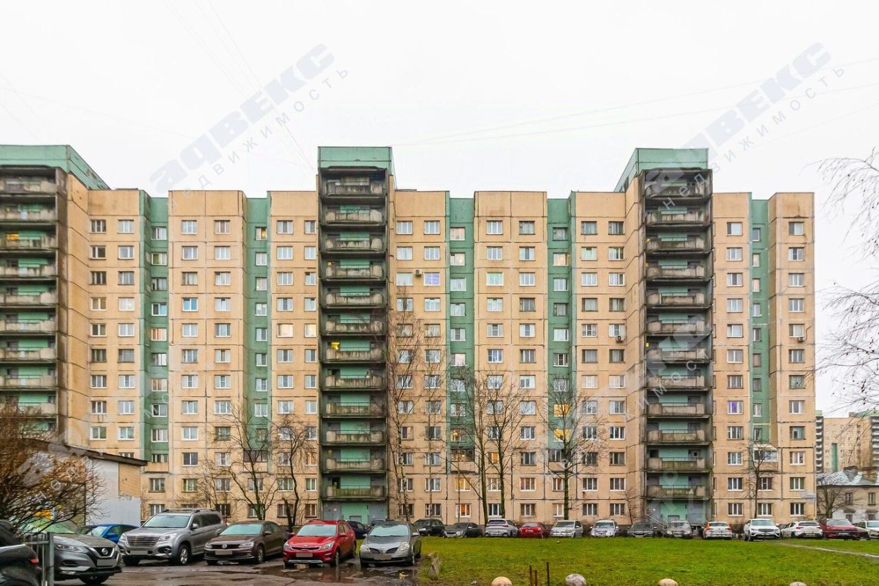 Продажа 2-комн квартиры на вторичном рынке проспект Ударников, 52к2