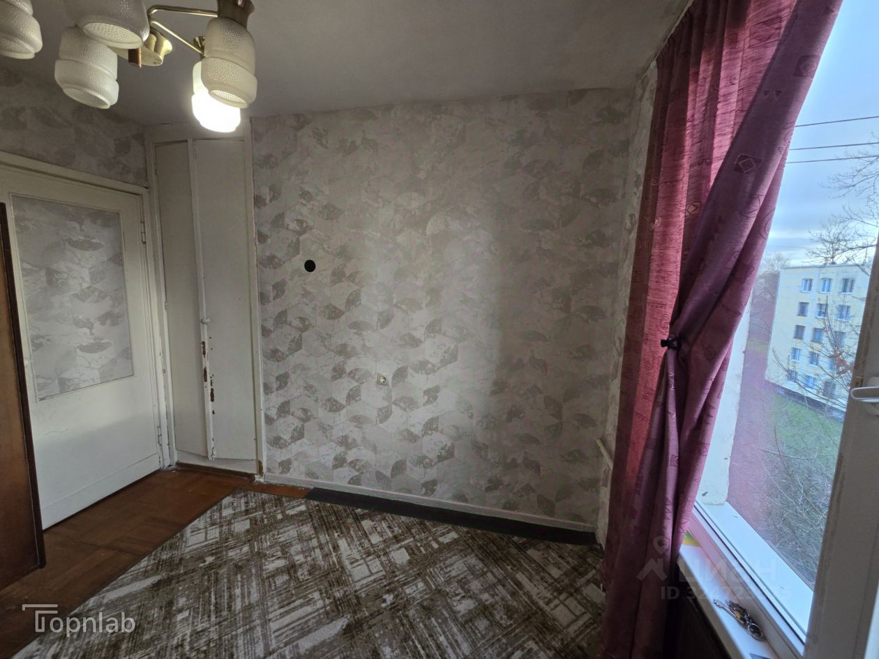 Аренда 3-комн квартиры на вторичном рынке бульвар Новаторов, 26