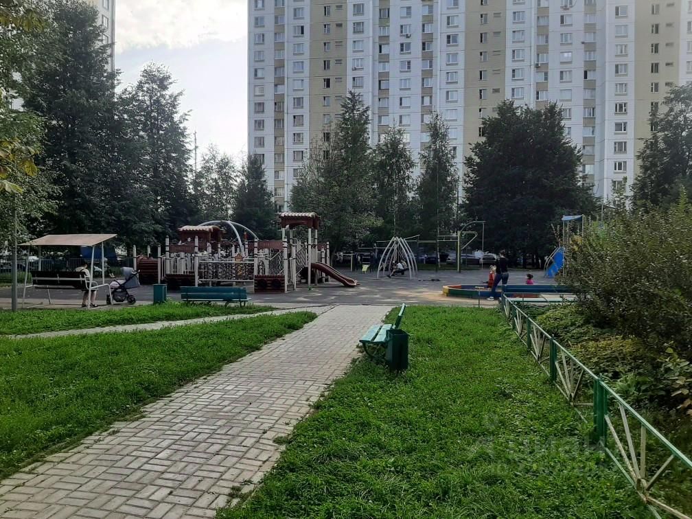 Продажа 3-комн квартиры на вторичном рынке Боровское шоссе, 58К1