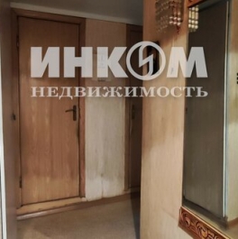 Продажа 2-комн квартиры на вторичном рынке Строгинский бульвар,  д. 26 к2