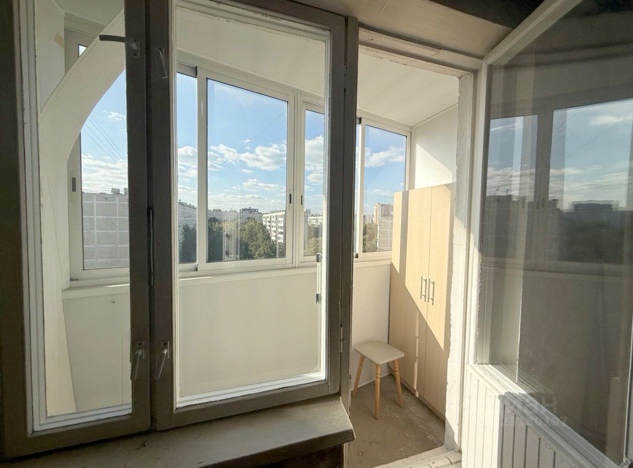 Продажа 2-комн квартиры на вторичном рынке Кировоградская улица, 42К1