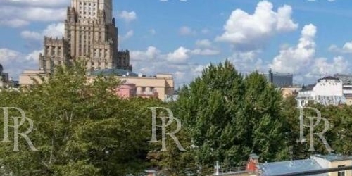 5-комн квартира Большой Левшинский переулок, 11