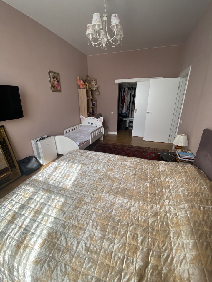 Аренда 2-комн квартиры на вторичном рынке Кутузовский проспект, 24