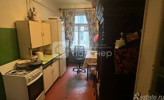 Продажа 3-комн квартиры на вторичном рынке Полозова улица,  д. 10