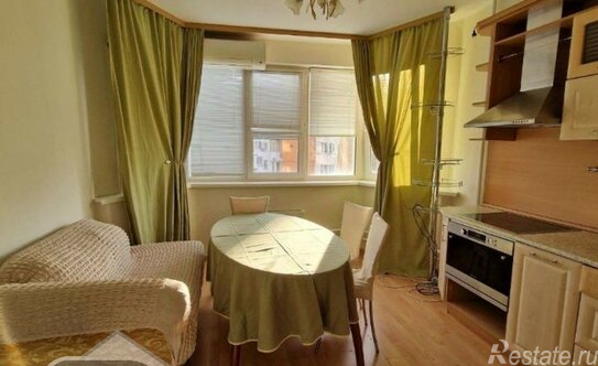 Продажа 2-комн квартиры на вторичном рынке Ялтинская улица,  д. 14