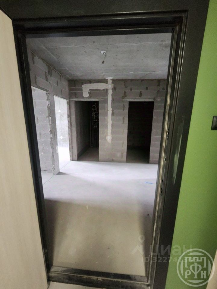 Продажа 2-комн квартиры на вторичном рынке пос. Шушары, улица Чудовская, 14к1