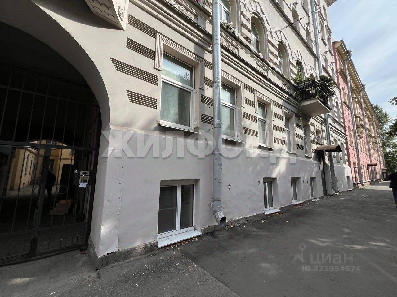 Продажа студии Подольская улица, 42