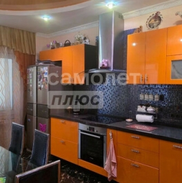 Продажа 4-комн квартиры на вторичном рынке Солнцевский пр-кт,  д. 6,  к. 1