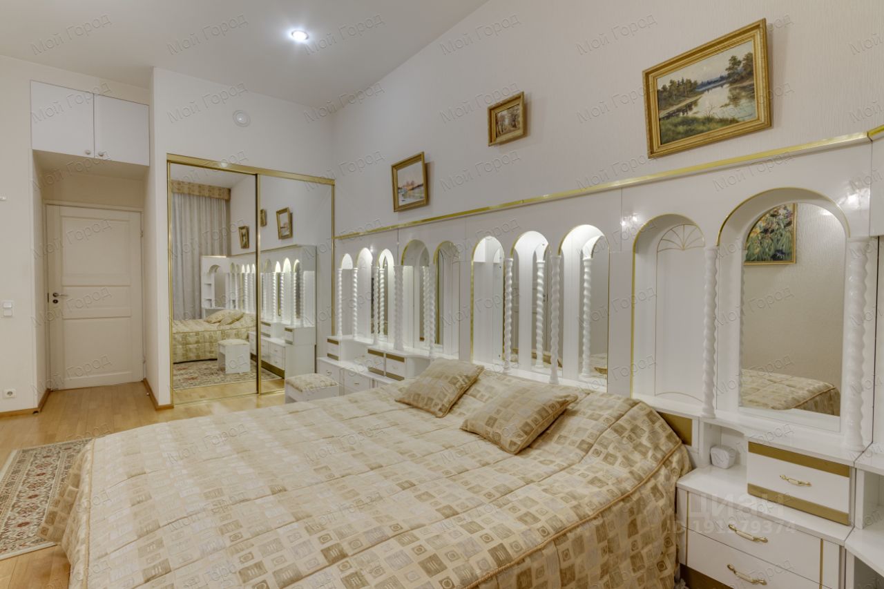 Аренда 3-комн квартиры на вторичном рынке улица Рубинштейна, 15-17