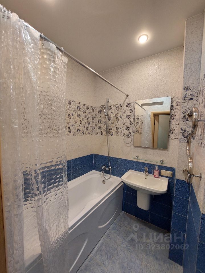 Аренда 1-комн квартиры на вторичном рынке Комендантский проспект, 51к1