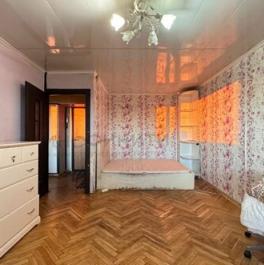 Продажа 1-комн квартиры на вторичном рынке пр-д Стратонавтов,  д. 10,  к. 1