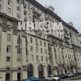 Продажа 2-комн квартиры на вторичном рынке Кутузовский пр-кт,  д. 30/32