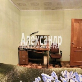 Продажа 3-комн квартиры на вторичном рынке Кириши г, Ленина пр-кт,  д. 48