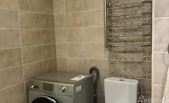 Продажа 2-комн квартиры на вторичном рынке Чкаловский, улица Радиоцентра,  д. 15