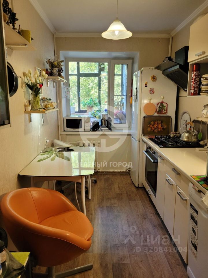 Продажа 3-комн квартиры на вторичном рынке Солнечногорск, Красная улица, 174