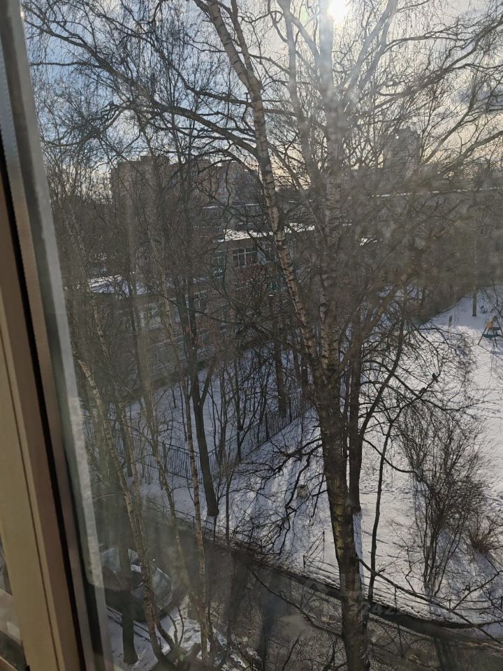 Продажа 2-комн квартиры на вторичном рынке проспект Большевиков, 55К1