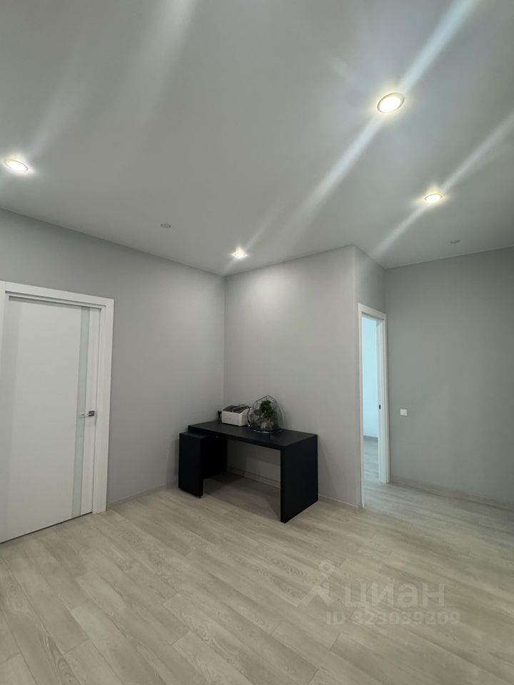 Аренда 4-комн квартиры на вторичном рынке Большая Филевская улица, 3к1