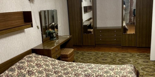 3-комн квартира Новаторов бул. ,  д. 28