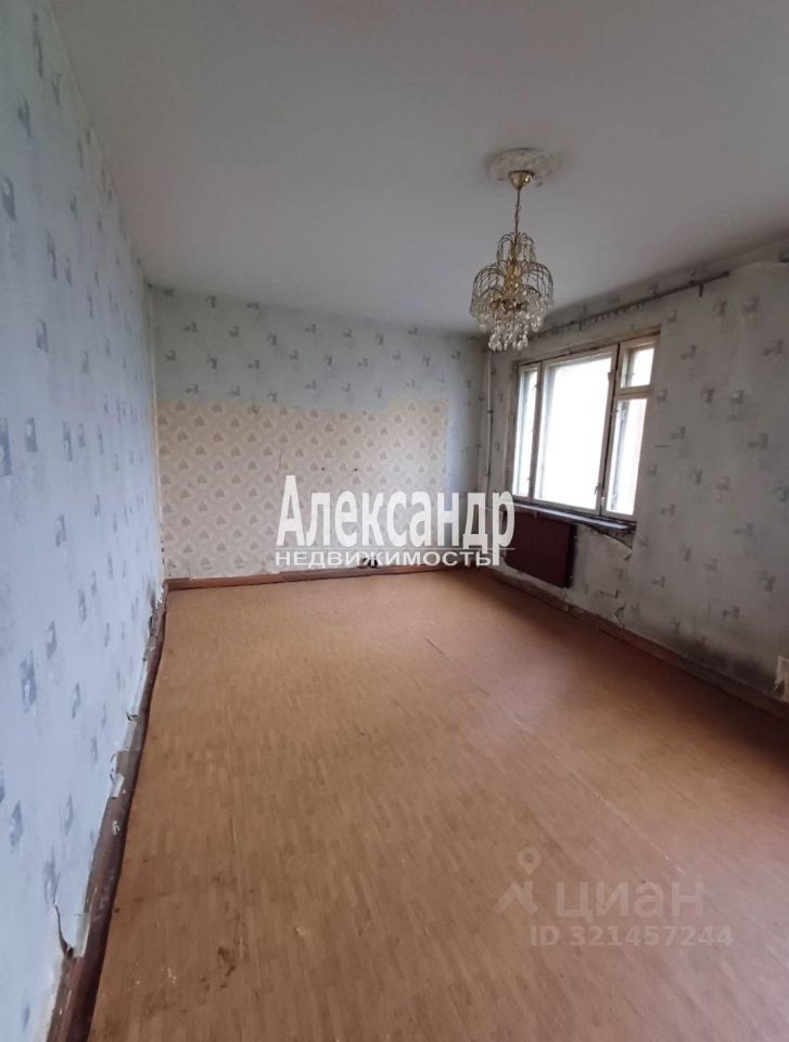 Продажа 3-комн квартиры на вторичном рынке Колпино, Тверская улица, 56