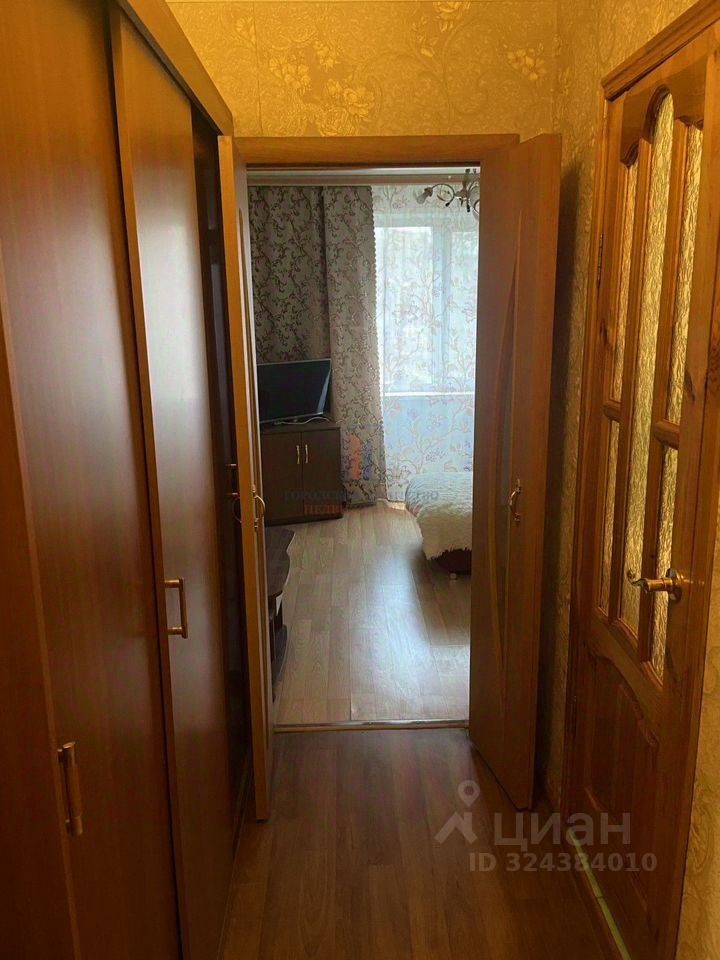 Продажа 2-комн квартиры на вторичном рынке Серпухов, Осенняя улица, 33