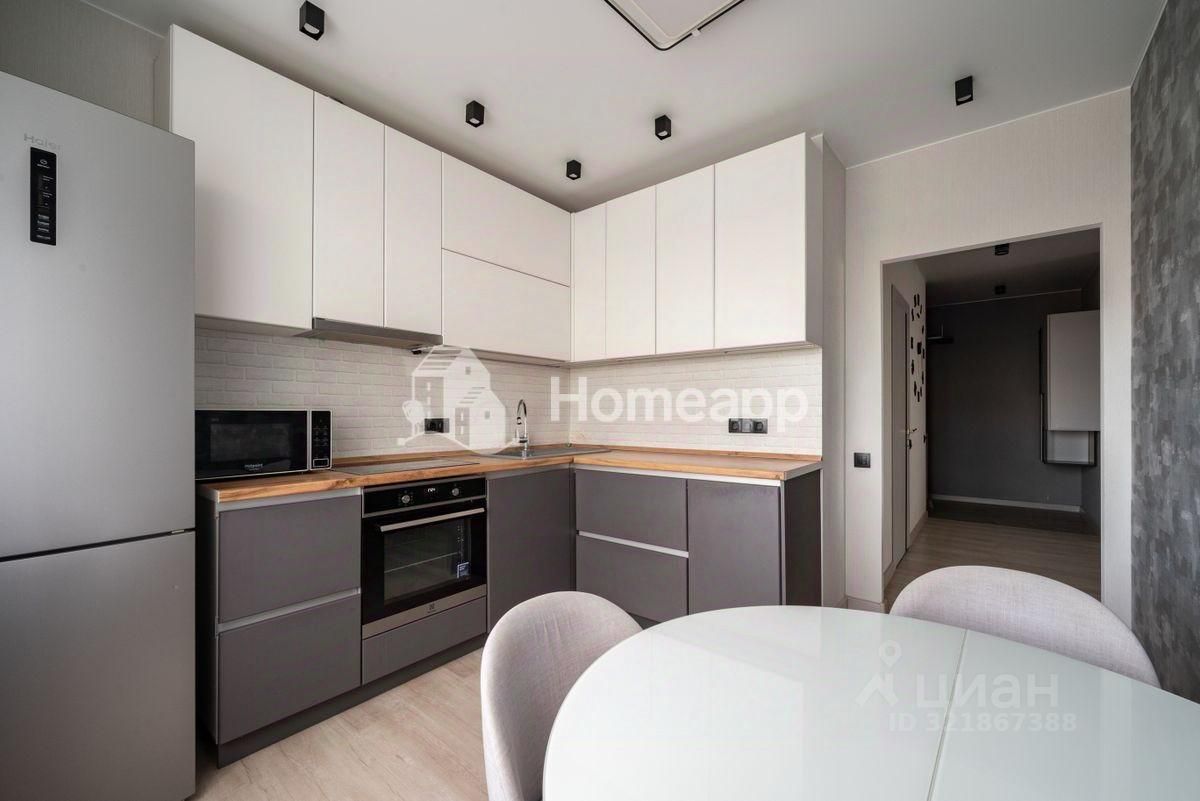 Продажа 2-комн квартиры на вторичном рынке улица Татьянин Парк, 19к3