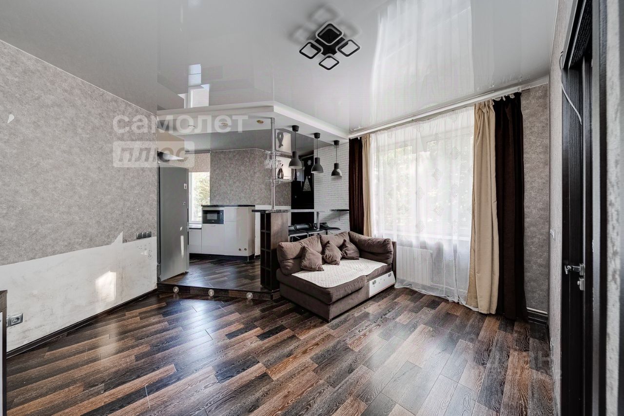 Продажа 3-комн квартиры на вторичном рынке Королев, улица Коминтерна, 1/15