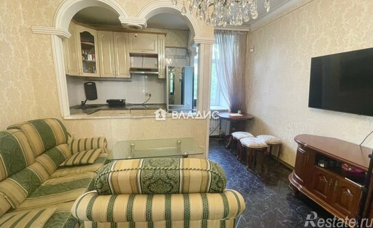 Продажа 2-комн квартиры на вторичном рынке Подсосенский переулок