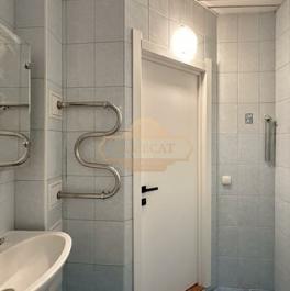 Продажа 2-комн квартиры на вторичном рынке Комендантский пр-кт,  д. 13 к1