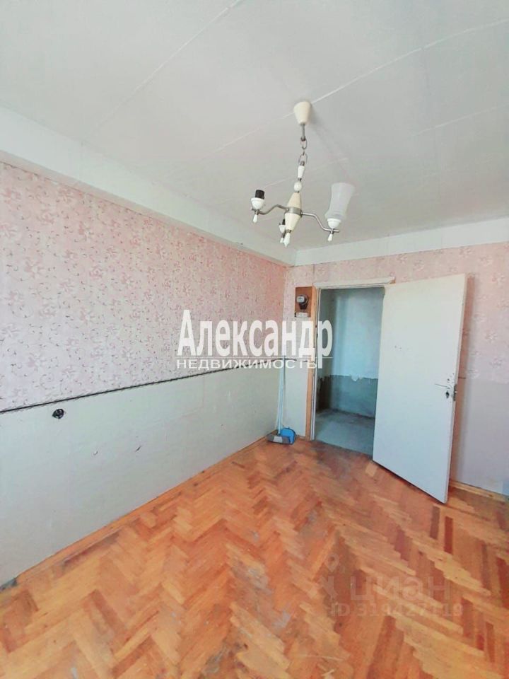 Продажа комнаты Сертолово, Центральная улица, 4к2
