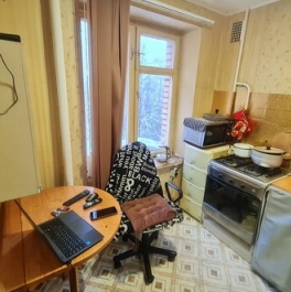 Продажа 2-комн квартиры на вторичном рынке Первомайская улица