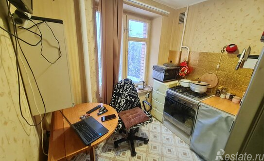 Продажа 2-комн квартиры на вторичном рынке Первомайская улица