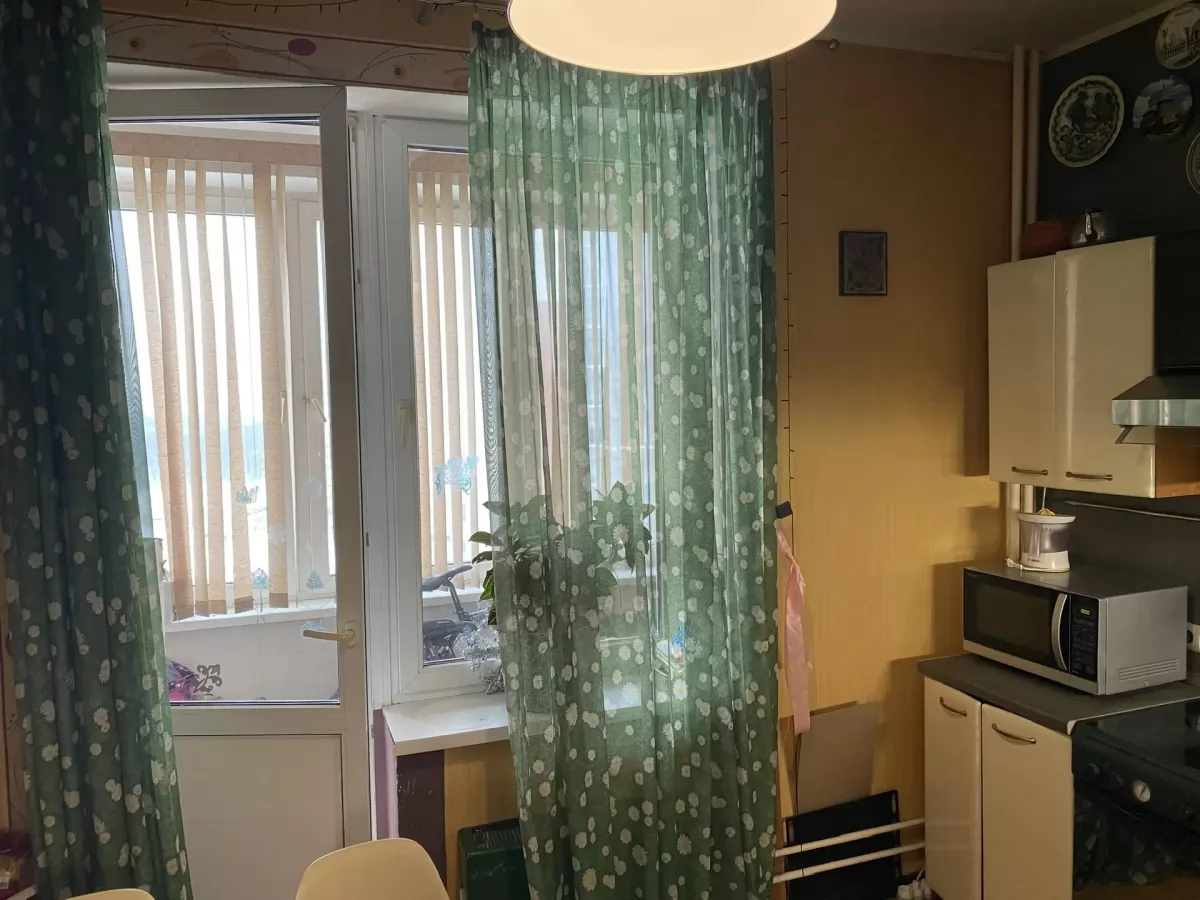 3-комн квартира Твардовского ул, 4к4