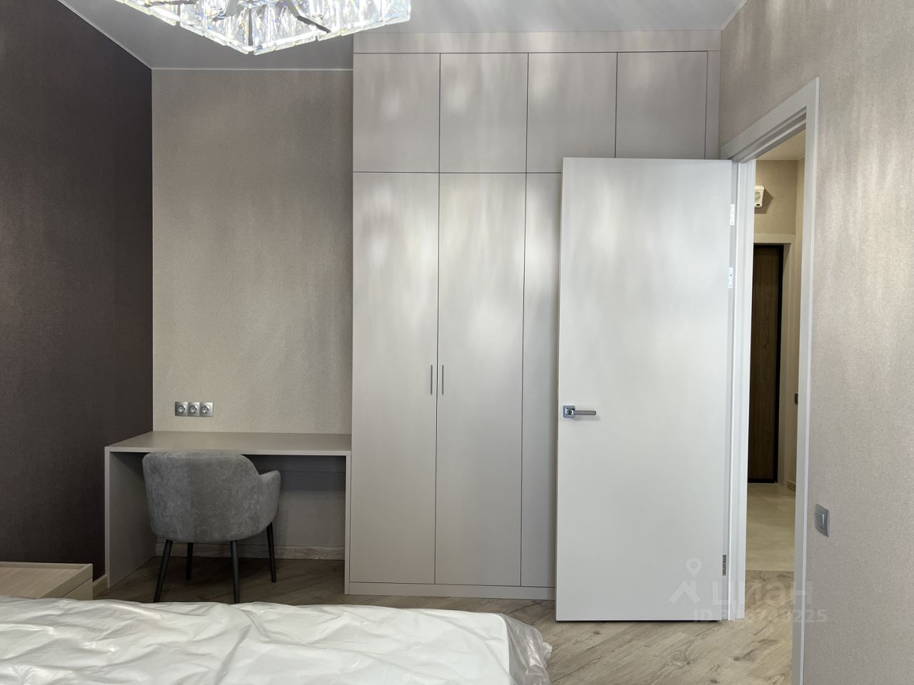 Аренда 2-комн квартиры на вторичном рынке Севастопольский проспект, 22А