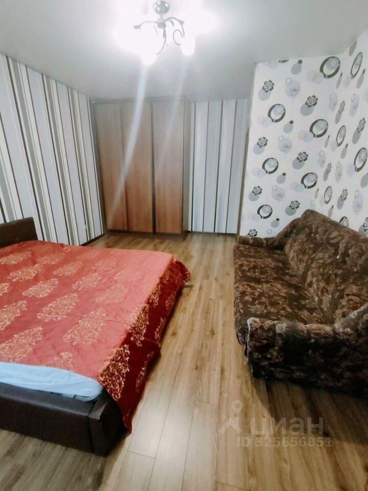 Аренда 1-комн квартиры на вторичном рынке Западный мкр, улица Лунная, 25