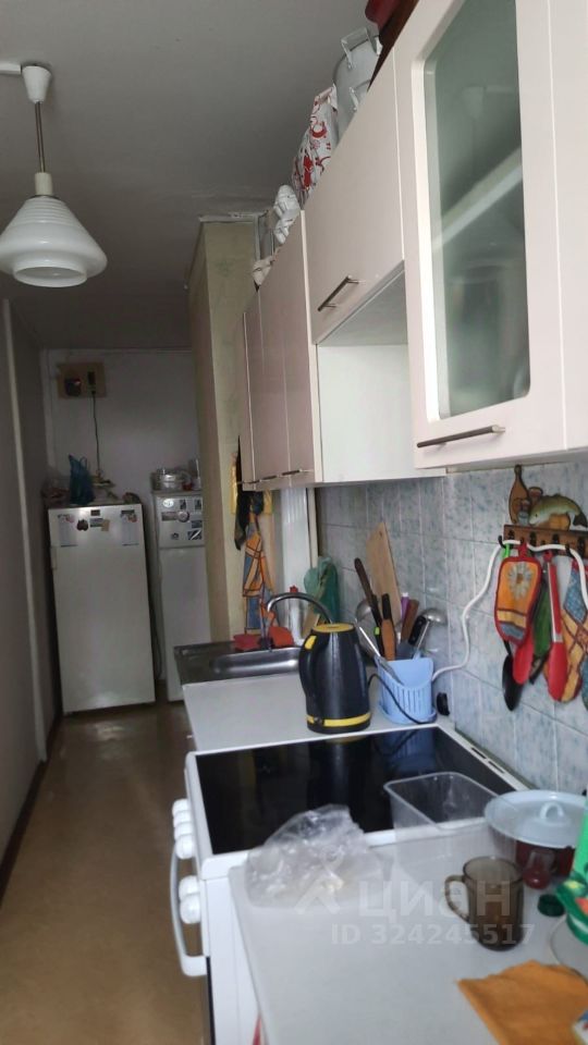 Продажа комнаты пос. Володарского, Центральная улица, 25к2