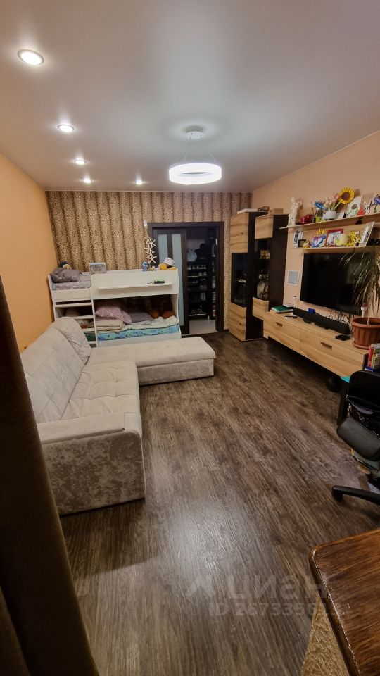 Продажа 1-комн квартиры на вторичном рынке пос. Челюскинский, улица Садовая,  д. 25А