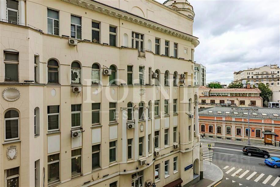 Продажа 3-комн квартиры на вторичном рынке улица Большая Полянка, 44