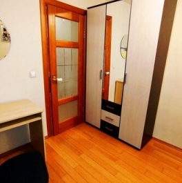 Продажа 2-комн квартиры на вторичном рынке Сиреневый бульвар,  д. 27 к1