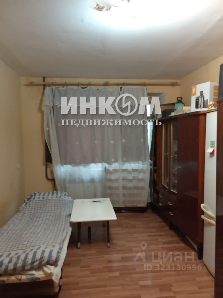 Продажа 2-комн квартиры на вторичном рынке Климовск мкр, улица Мичурина,  д. 8