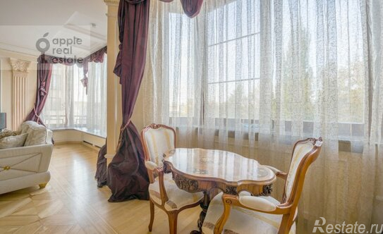 Продажа 5-комн квартиры на вторичном рынке ул Куусинена,  д. 21А
